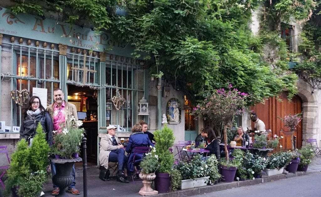Best Restaurants In Paris Au Vieux Paris Restaurant, Paris Street Cafe, Beautiful Paris Cafe