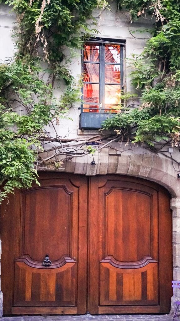 Barn Doors, Historic Doors Of Paris, Parisian Doors, Old Barn Doors, Antique Doors, T Best Restaurants In Paris Au Vieux Paris Restaurant
