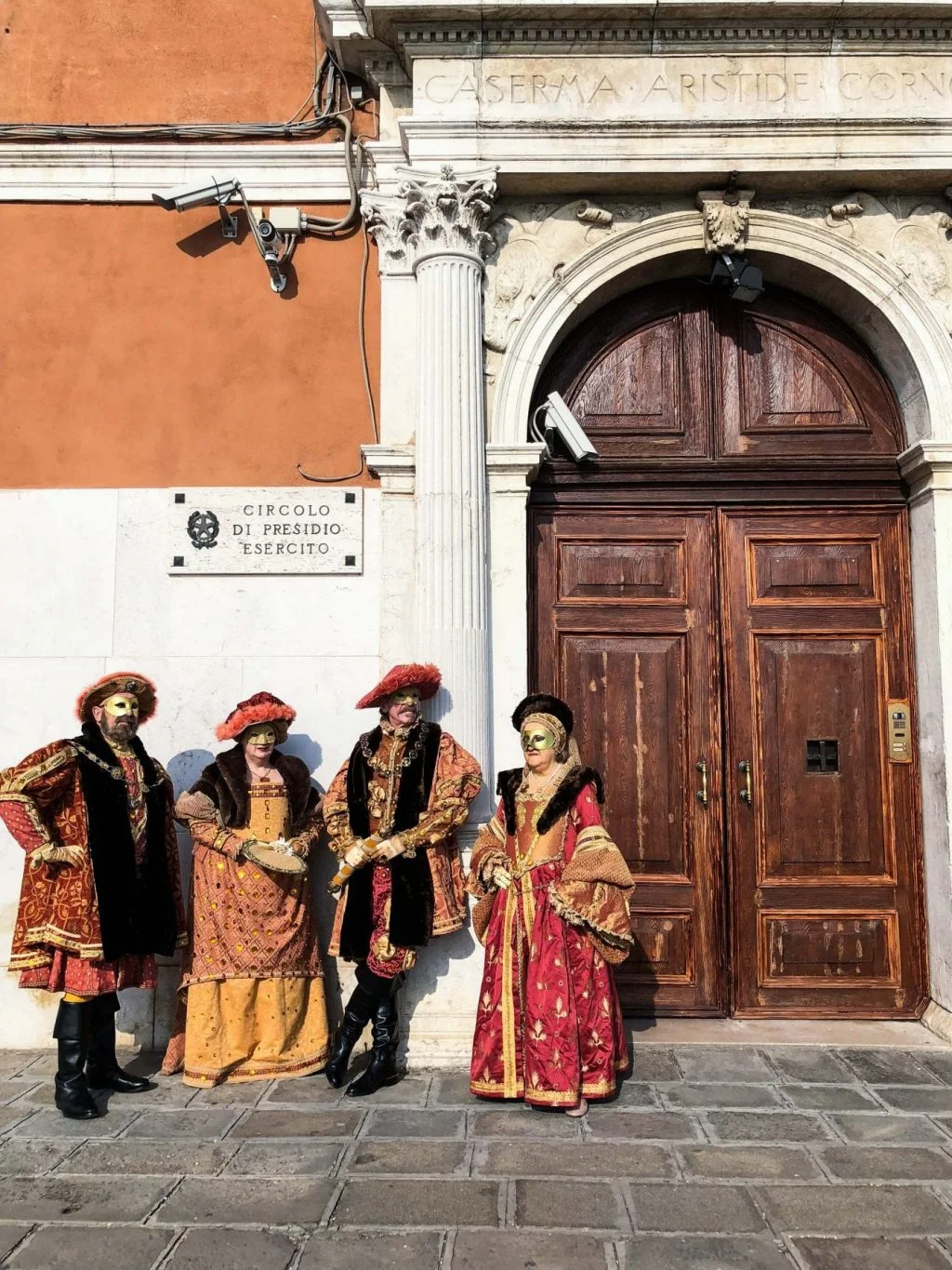 Family Costume Ideas, Orange Mary Poppins Costume Idea, Lace Venice Carnival Costumes, Venice Carnival 2018 Photos, Venice Carnival, Carnival Venice Italy, Venice Carnival, Carnevale Di Venezia, Venetian Masquerade Masks, Carnivale Di Venezia, Carnival Venice, Carnival Venezia, Best Halloween Costume Ideas On Pinterest, Carnaval Venice, Carnaval Venezia, Carnaval Di Venezia