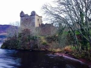 castle, scotland highlands, how to travel in scotland, scotland travel tips