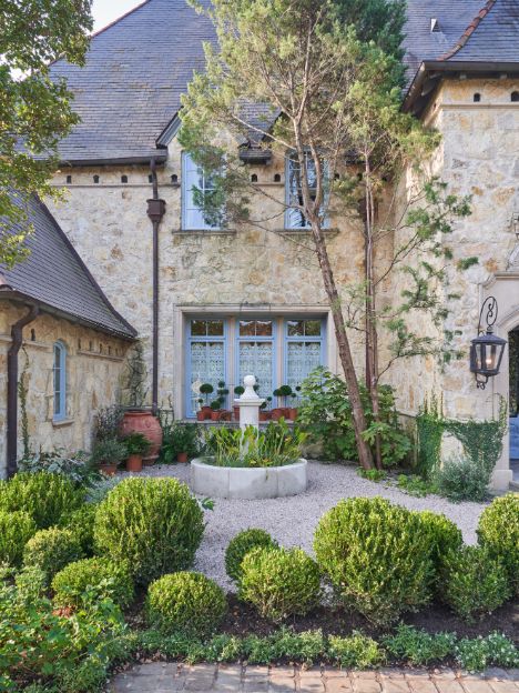 Kips Bay Dallas Showhouse Designer